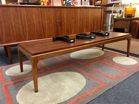 Tables measures 20" in width, 27 inches in depth and stand 20. . Lane altavista